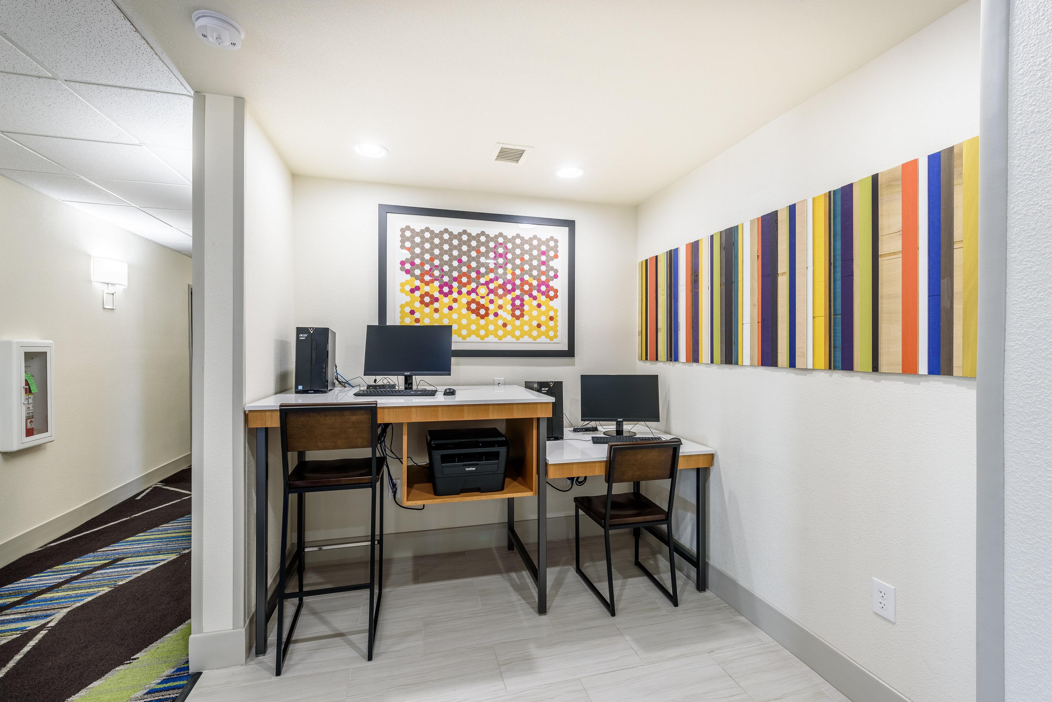 Holiday Inn Express Hotel And Suites Bastrop By Ihg Zewnętrze zdjęcie