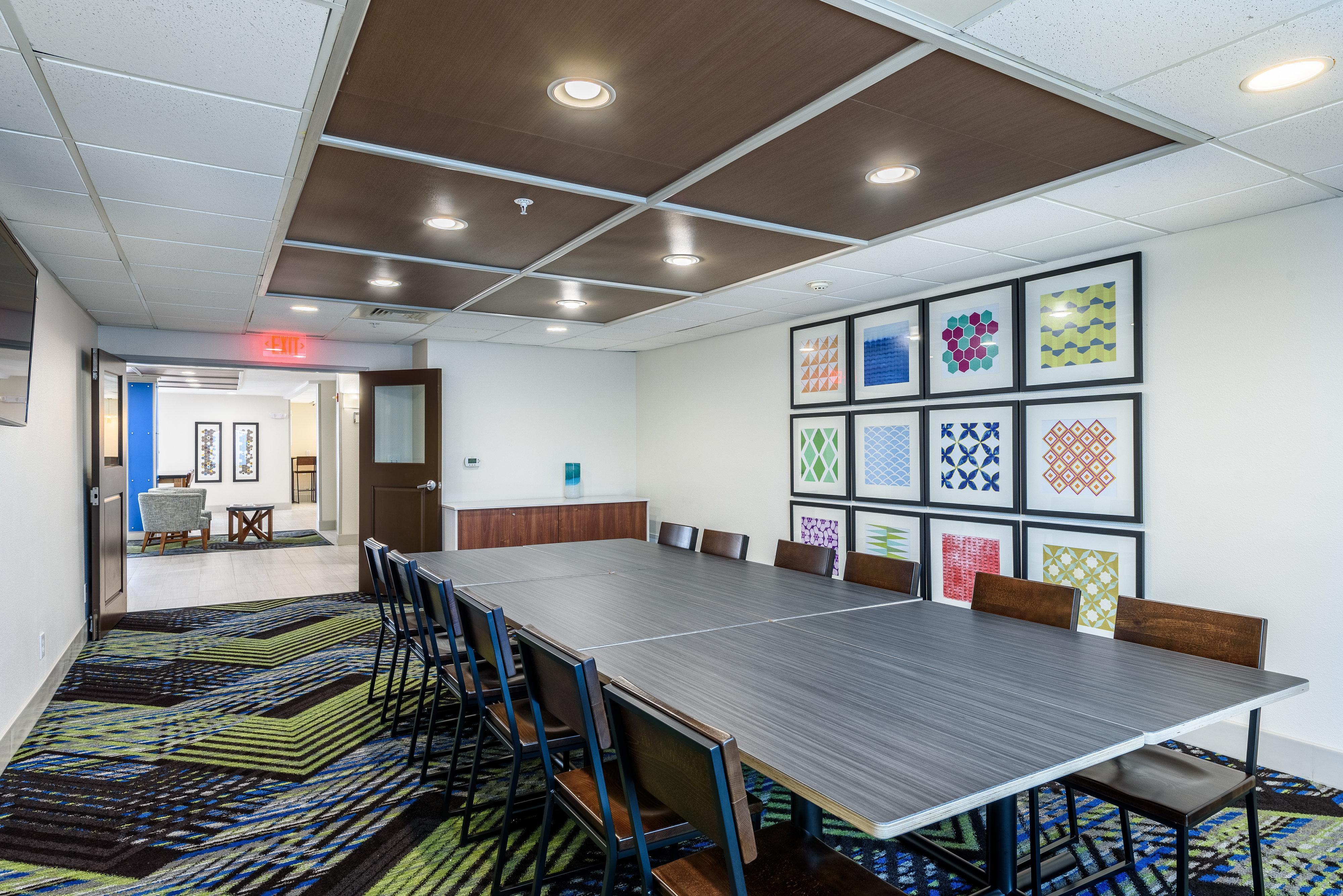 Holiday Inn Express Hotel And Suites Bastrop By Ihg Zewnętrze zdjęcie